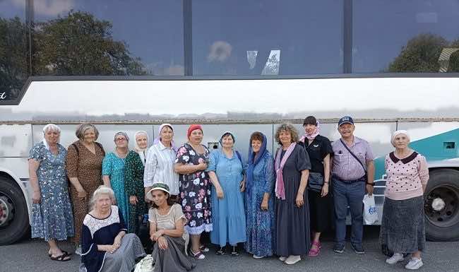 Прихожане храма Благовещения Пресвятой Богородицы Краснодара посетили Свято-Михайловский монастырь