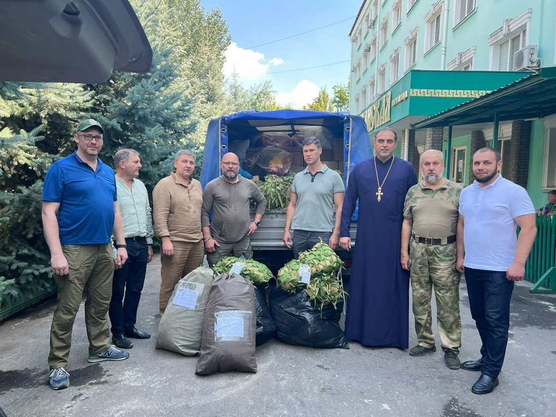 Протоиерей Иоанн Лапко совершил поездку в Луганскую народную республику с  гуманитарной помощью - Сайт Екатеринодарской и Кубанской епархии