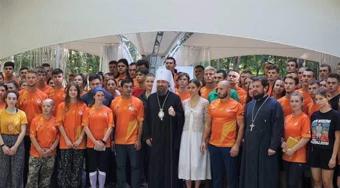 Митрополит Григорий встретился с участниками краевого молодежного форума «Регион 93»