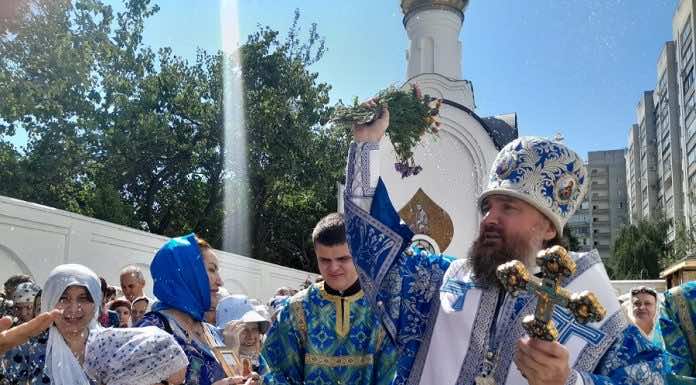 Митрополит Григорий совершил Литургию в женском монастыре «Всецарица» в престольный праздник