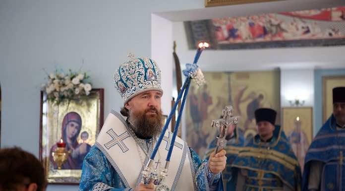 Митрополит Григорий совершил Литургию в Свято-Успенском храме станицы Васюринской в престольный день