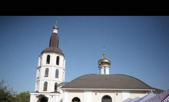 Видеосюжет. Митрополит Григорий совершил Литургию в Свято-Успенском храме станицы Васюринской