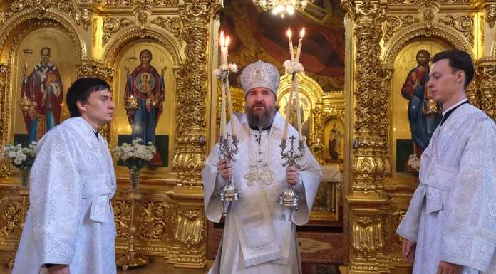 Митрополит Григорий совершил Литургию в Свято-Екатерининском кафедральном соборе Краснодара