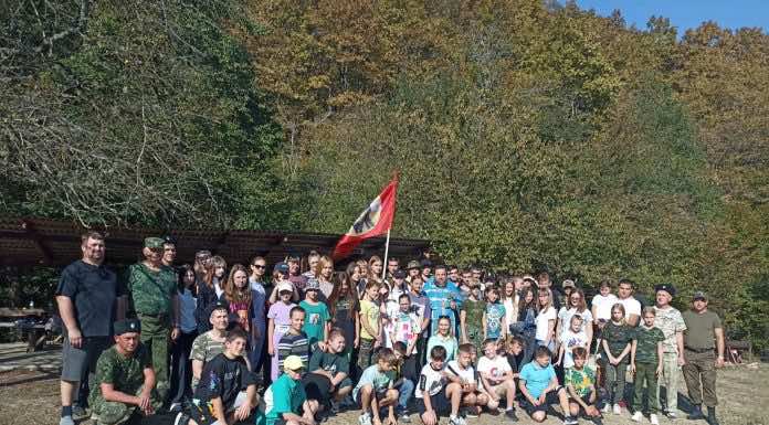 Священник благословил участников сборов «Казачья удаль» в станице Северской