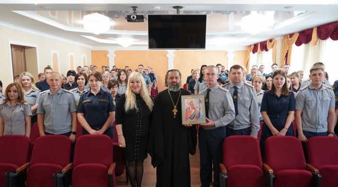 Краевой УФСИН посетила президент благотворительного фонда святого мученика Вонифатия