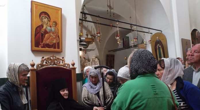 Монастырь «Всецарица» и его подворье посетили паломники из Волгодонска