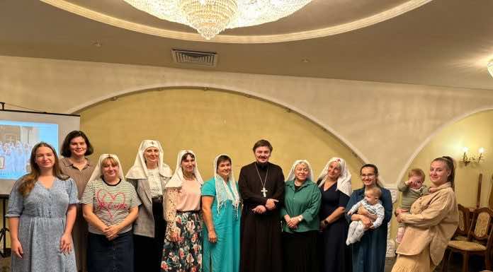 Состоялась совместная встреча Союза Православных матушек и сестер милосердия епархии