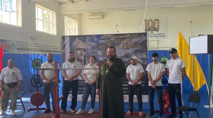 В Горячем Ключе состоялся турнир по пауэрлифтингу на Кубок святого князя Александра Невского