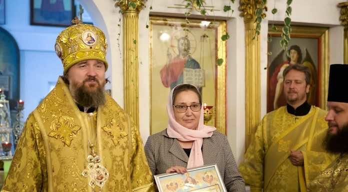 Митрополит Григорий совершил воскресную Литургию в Свято-Ильинском храме города Хадыженска