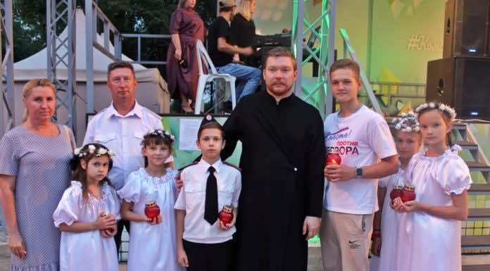 В станице Динской прошла акция «Вместе против террора»