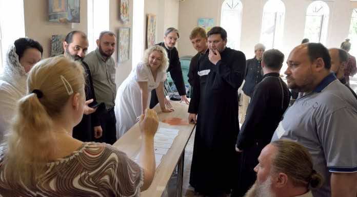 Специалисты Синодального отдела социального служения провели обучающий семинар по предотвращению зависимостей в молодежной среде