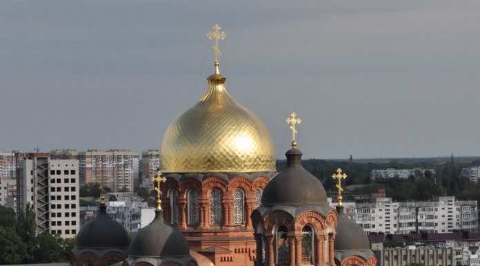 Митрополит Григорий и митрополит Кирилл совершат Литургию в кафедральном соборе Краснодара