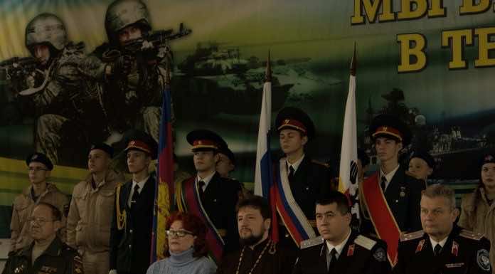 Иерей Илия Околот благословил новобранцев в День призывника