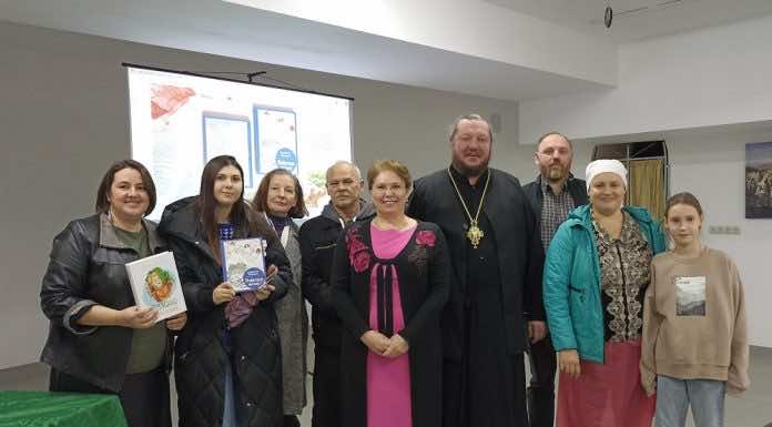 В Троицком храме Горячего ключа состоялась встреча с Натальей Фрицлер