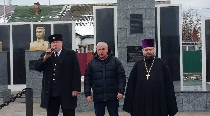 В станице Холмской почтили день снятия блокады Ленинграда памятным митингом