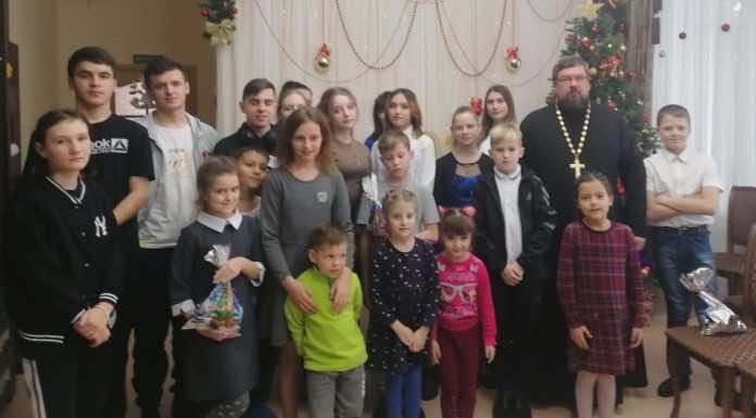 Клирик Свято-Троицкого храма станицы Динской посетил детский приют «Островок»