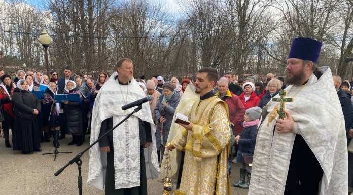 В Горячем Ключе в праздник Рождества Христова состоялся крестный ход