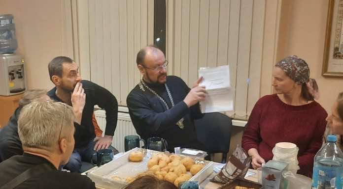 В миссионерском клубе «Беседка» обсудили тему создания счастливой семьи