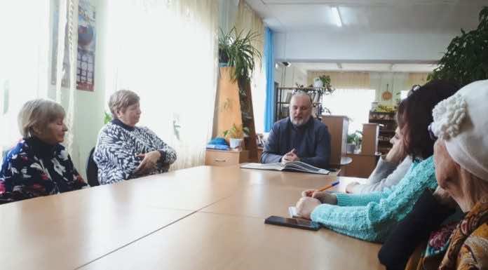 Благочинный 18-го Северского округа провел очередное собрание литературного клуба