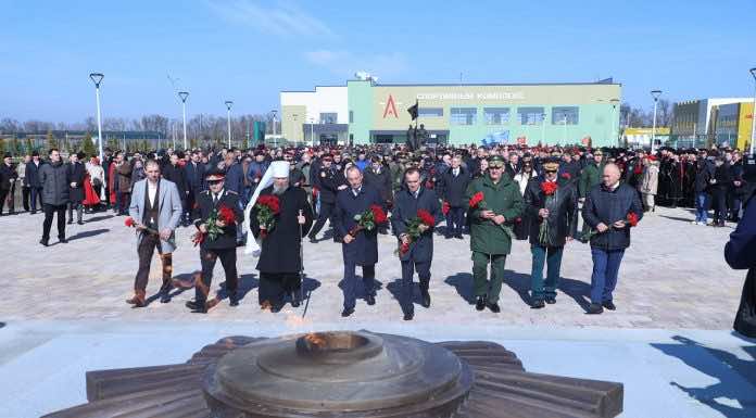 Митрополит Василий принял участие в открытии Военно-патриотического центра «Патриот»