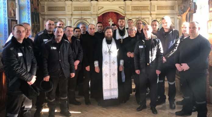 В храме исправительной колонии №14 совершена Божественная Литургия