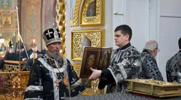 Правящий архиерей совершил первую в Великом Посту Литургию Преждеосвященных Даров