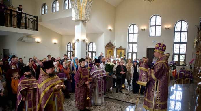 Литургию Недели 2-ой Великого поста правящий архиерей совершил в Андреевском храме Краснодара