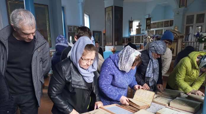 В 17-м благочинии прошло открытие книжного форума «Слово»