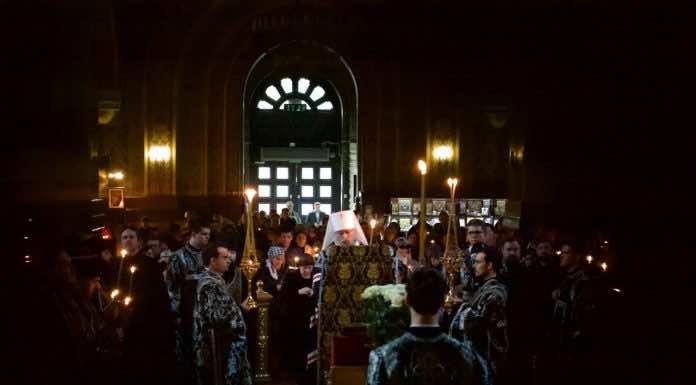 В Свято-Екатерининском соборе митрополит Василий прочитал первую часть покаянного канона