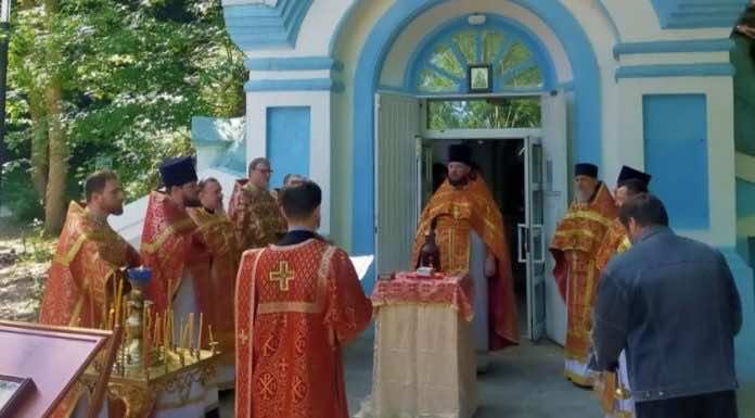В Горячем Ключе состоялась соборная молитва в старинной Иверской часовне