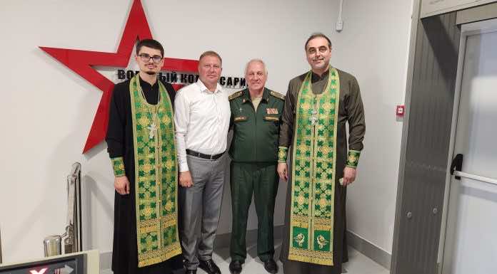 Благочинный освятил новое здание военкомата в Динском районе