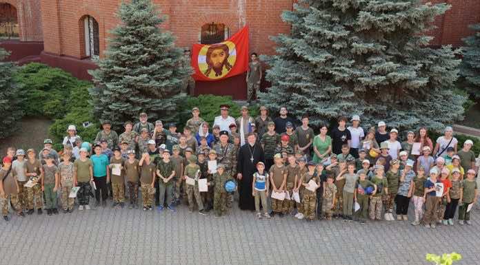ВИДЕОСЮЖЕТ. При храме Рождества Христова состоялся двухнедельный детский лагерь