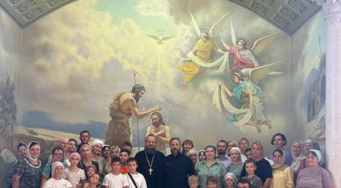 Паломники из Краснодарского края посетили храм Святой Троицы в станице Динской