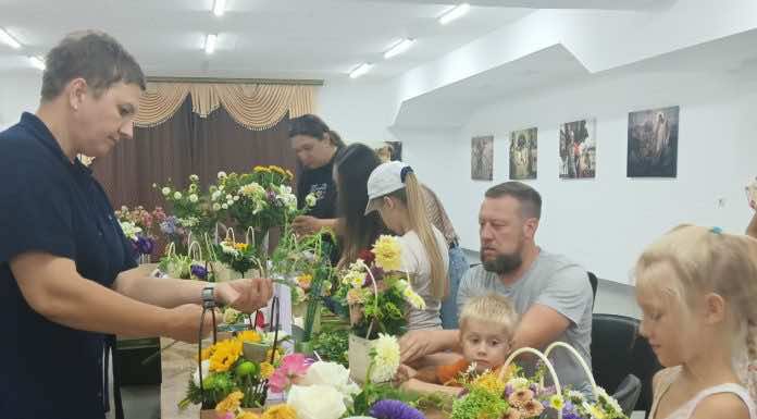 В Троицком храме состоялся мастер-класс для семей участников СВО