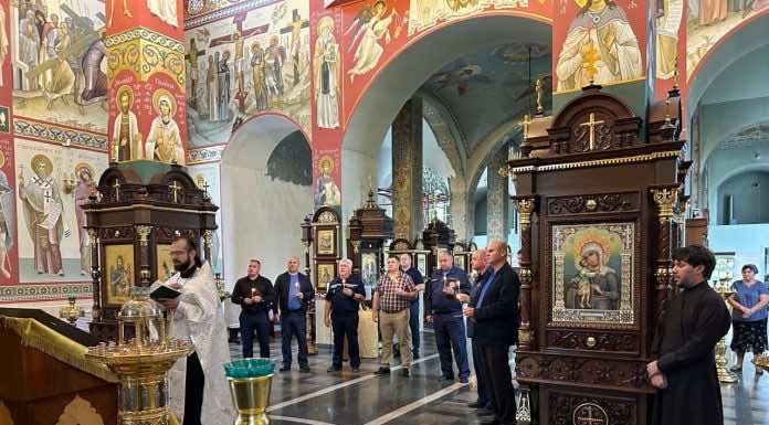 Благодарственный молебен в честь празднования иконы Божией Матери «Неопалимая Купина»