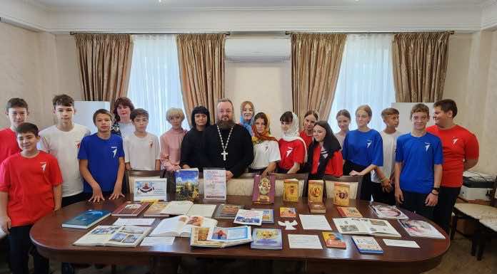 В станице Динской прошел круглый стол «Под покровом Божьей Матери»