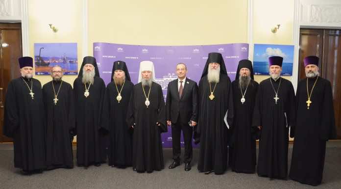 Митрополит Василий принял участие в IX Парламентских встречах в Законодательном собрании края