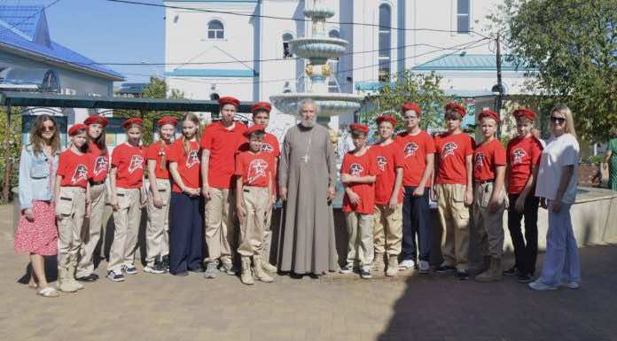В воскресной школе Покровского храма состоялся урок оказания первой помощи для отряда юнармейцев «Вымпел»
