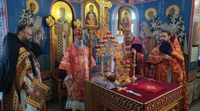 Митрополит Василий совершил Литургию в Свято-Георгиевском храме хутора Ленина