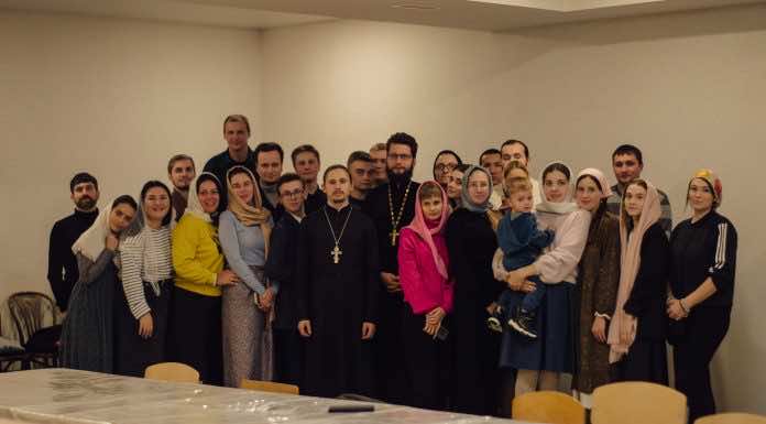 В храме апостола Андрея Первозванного прошла межприходская молодежная встреча