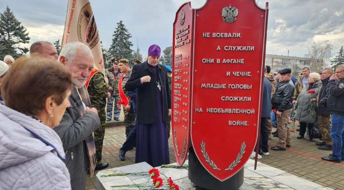 Благочинный 14-го Динского благочиннического округа принял участие в митинге «Живая память»