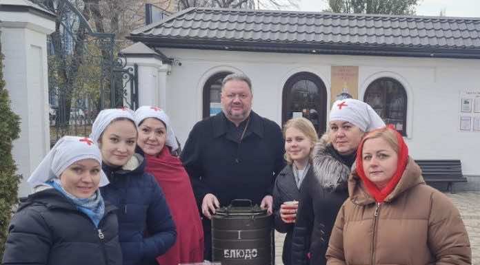 В воскресный день в Сергиевском храме прошел благотворительный обед