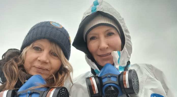 Православные добровольцы продолжают участвовать в ликвидации разлива мазута