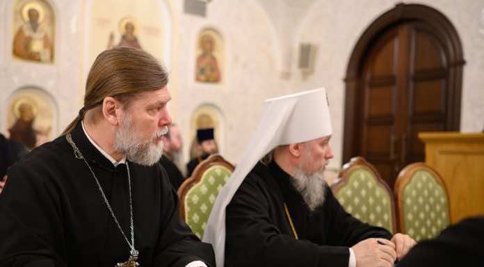 Митрополит Василий принял участие в совещании руководителей епархиальных отделов религиозного образования и катехизации