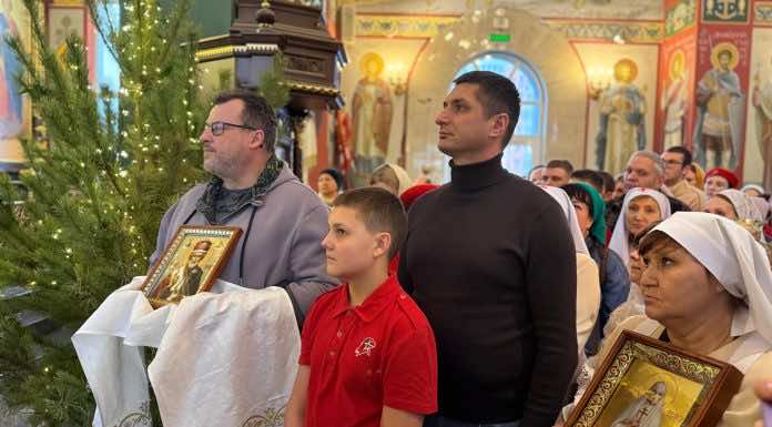 В праздник Крещения Господня юнармейцы посетили храм Святого Духа