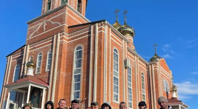 Подопечные центра «Маяк» посетили храм Вознесения Господня