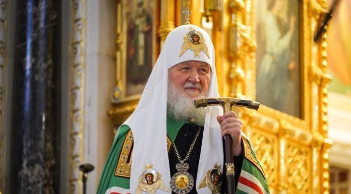 Митрополит Василий сослужил Патриарху Кириллу в шестнадцатую годовщину интронизации Его Святейшества