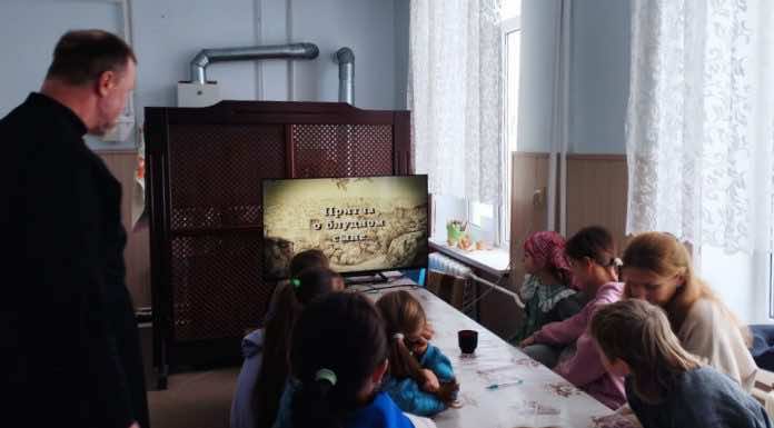 Юные разведчики поселка Первомайского отпраздновали День защитника Отечества