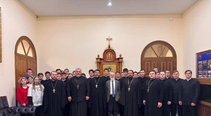 В Екатеринодарской духовной семинарии прошла лекция Александра Леонидовича Дворкина