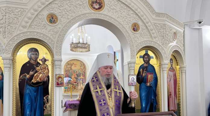 Митрополит Василий совершил молебен в храме Владимирской иконы Божией Матери пос. Афипский